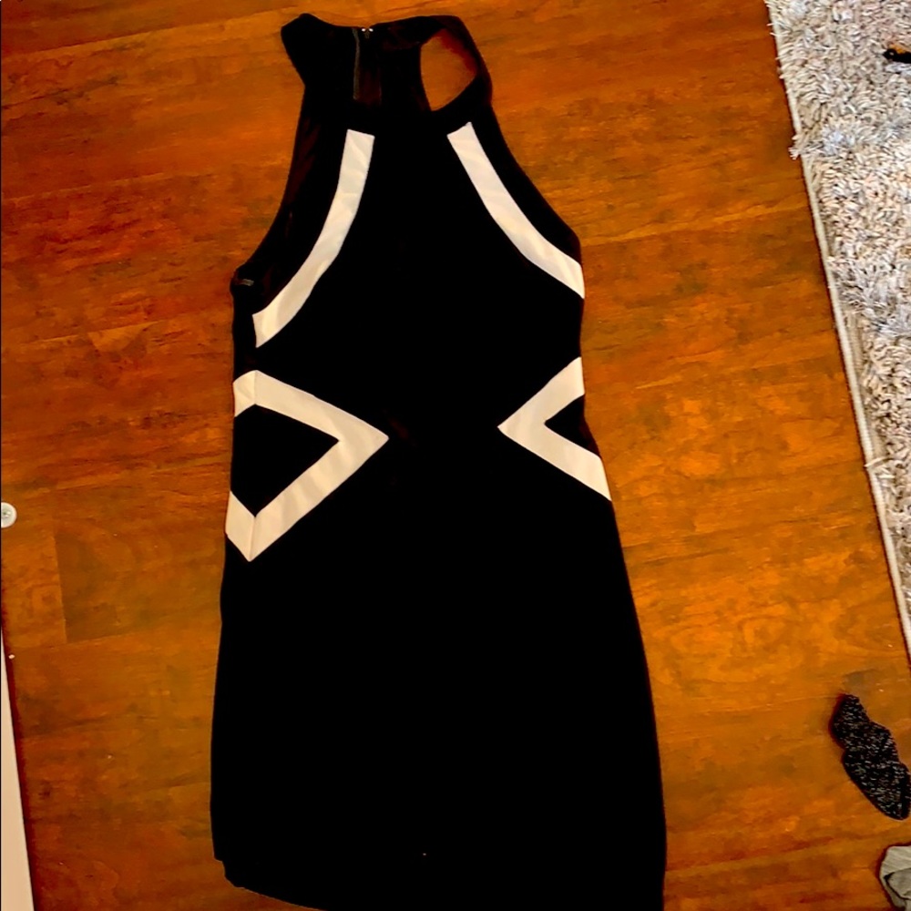 right dress